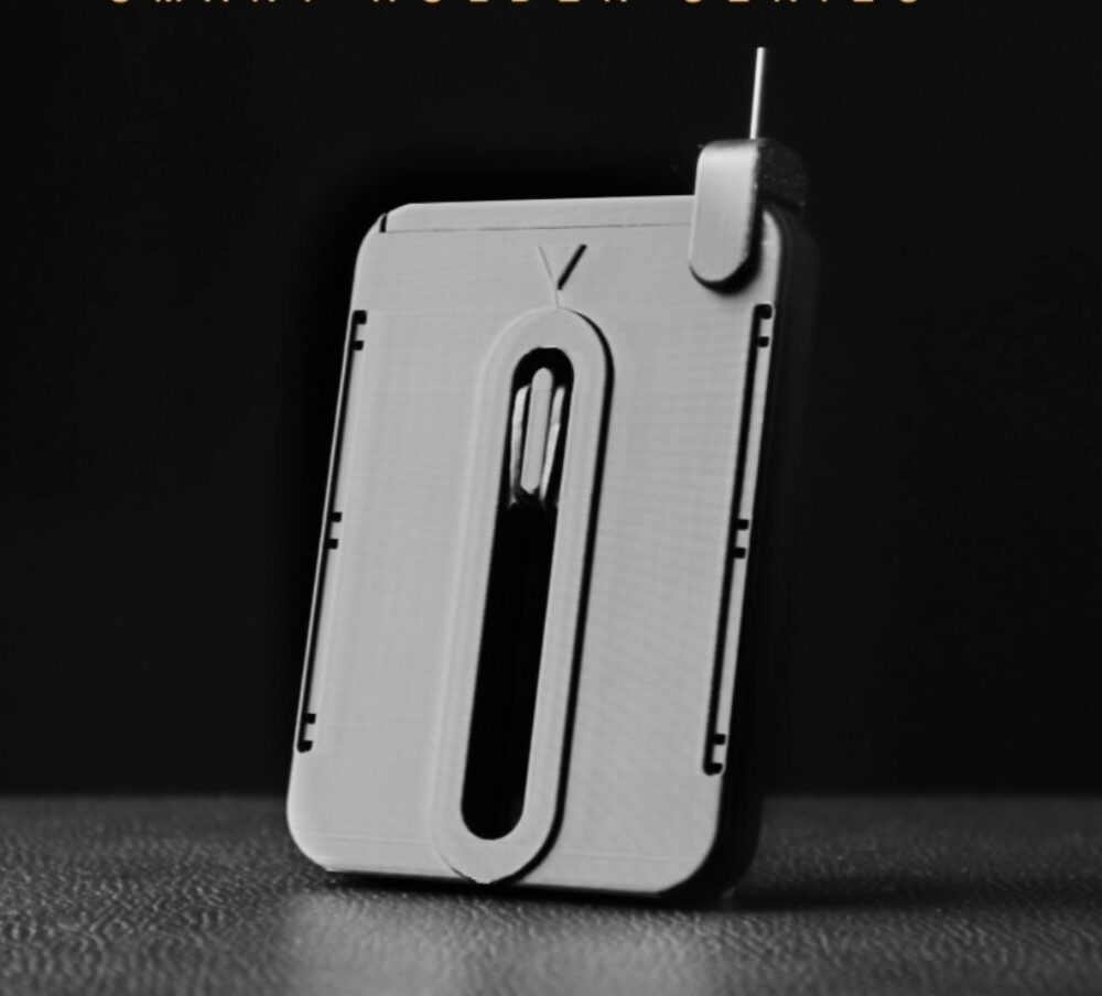 card-ejector-2-01 出牌夾器 Manipulation Card Ejector II by Hau Jiun